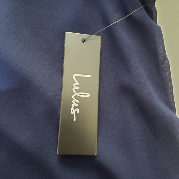 NEW- Lulus Shifting Dears Long Sleeve Dress - Picture 7 of 8